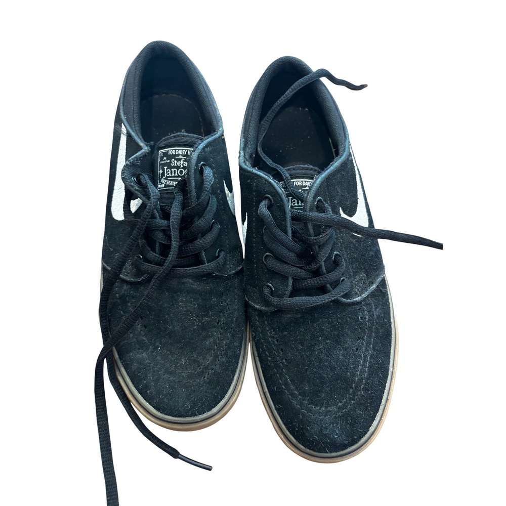 Nike SB Stefan Janoski Sneakers Black White Gum Suede Skate Shoes 5Y